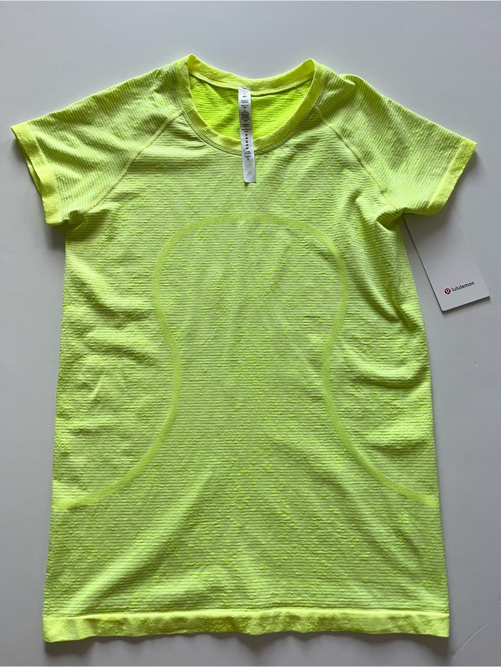 lululemon athletica NWT Swiftly Tech SS 2.0 Disorted Noise Neon Lemon Sorbet-10